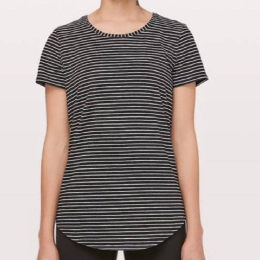 Lululemon Striped Crewneck Tee Size 6